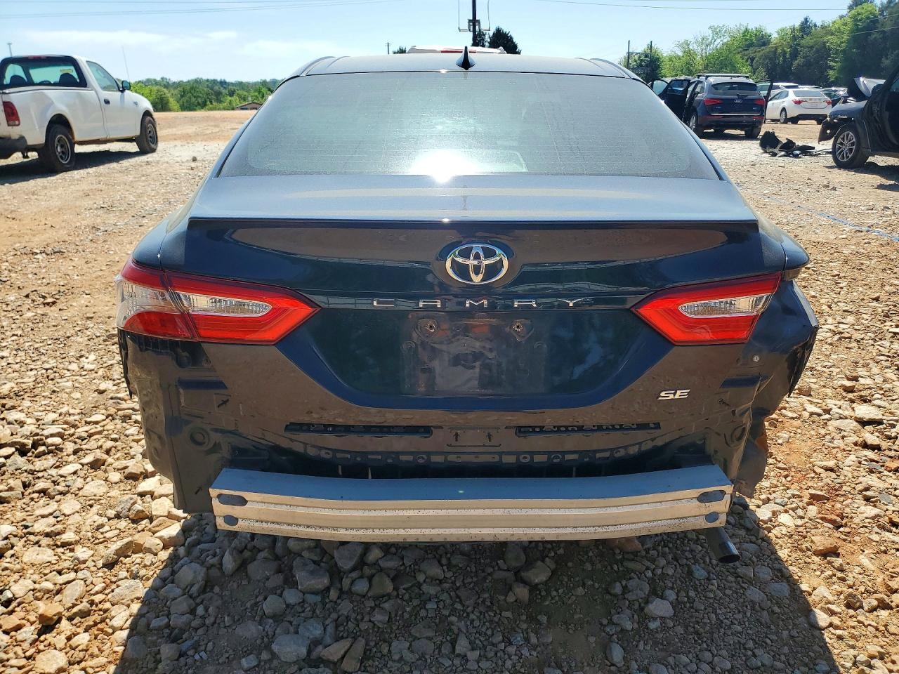 2019 Toyota Camry Se - Image 6