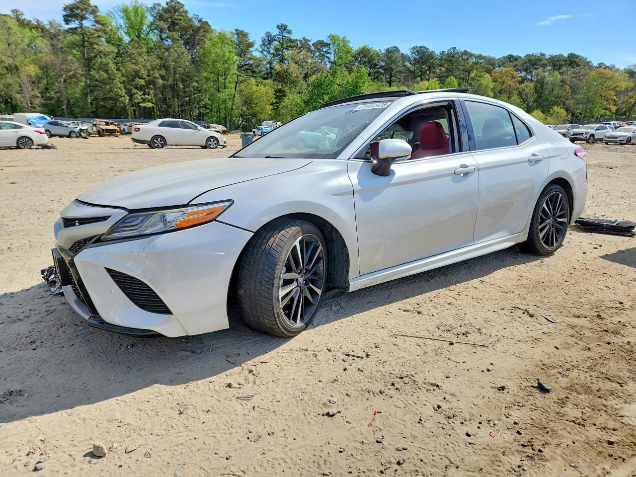 2020 Toyota Camry Xse
