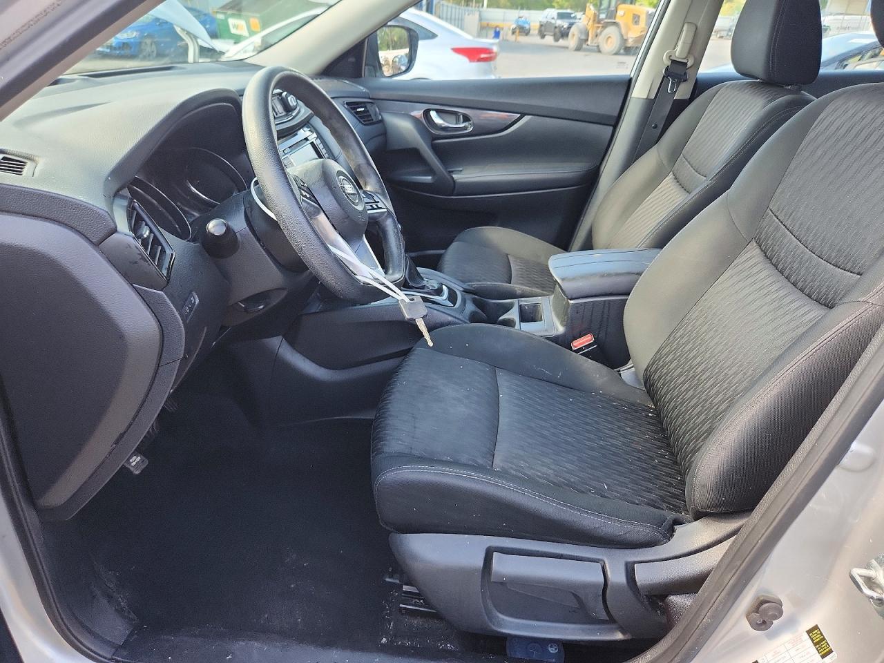 2018 Nissan Rogue - Image 7