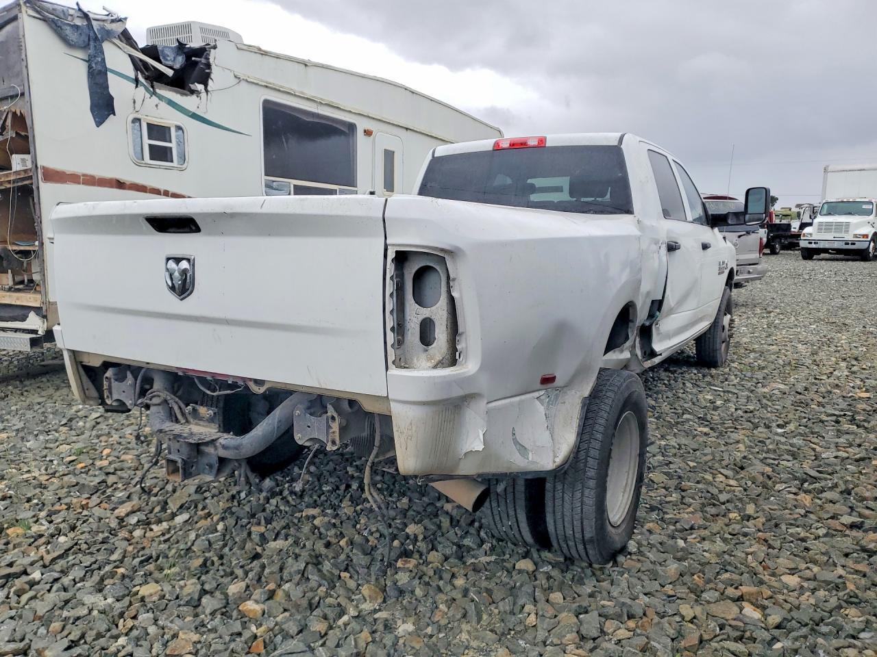 2018 Ram 3500 St - Image 3