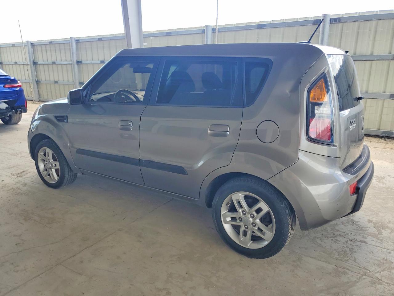 2010 Kia Soul + - Фото 2