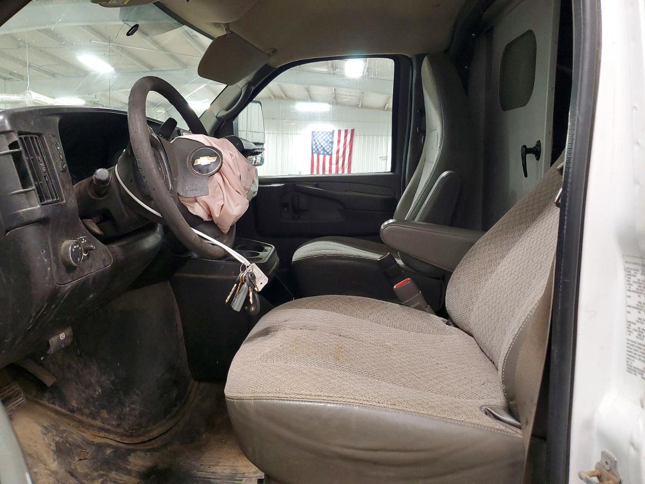 2014 Chevrolet Express G3500 - Фото 7
