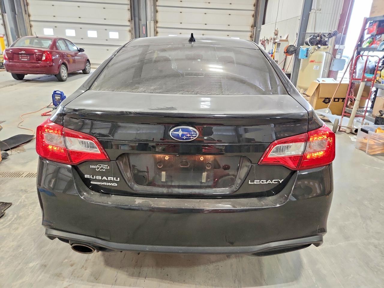 2019 Subaru Legacy 2.5I Premium - Image 6
