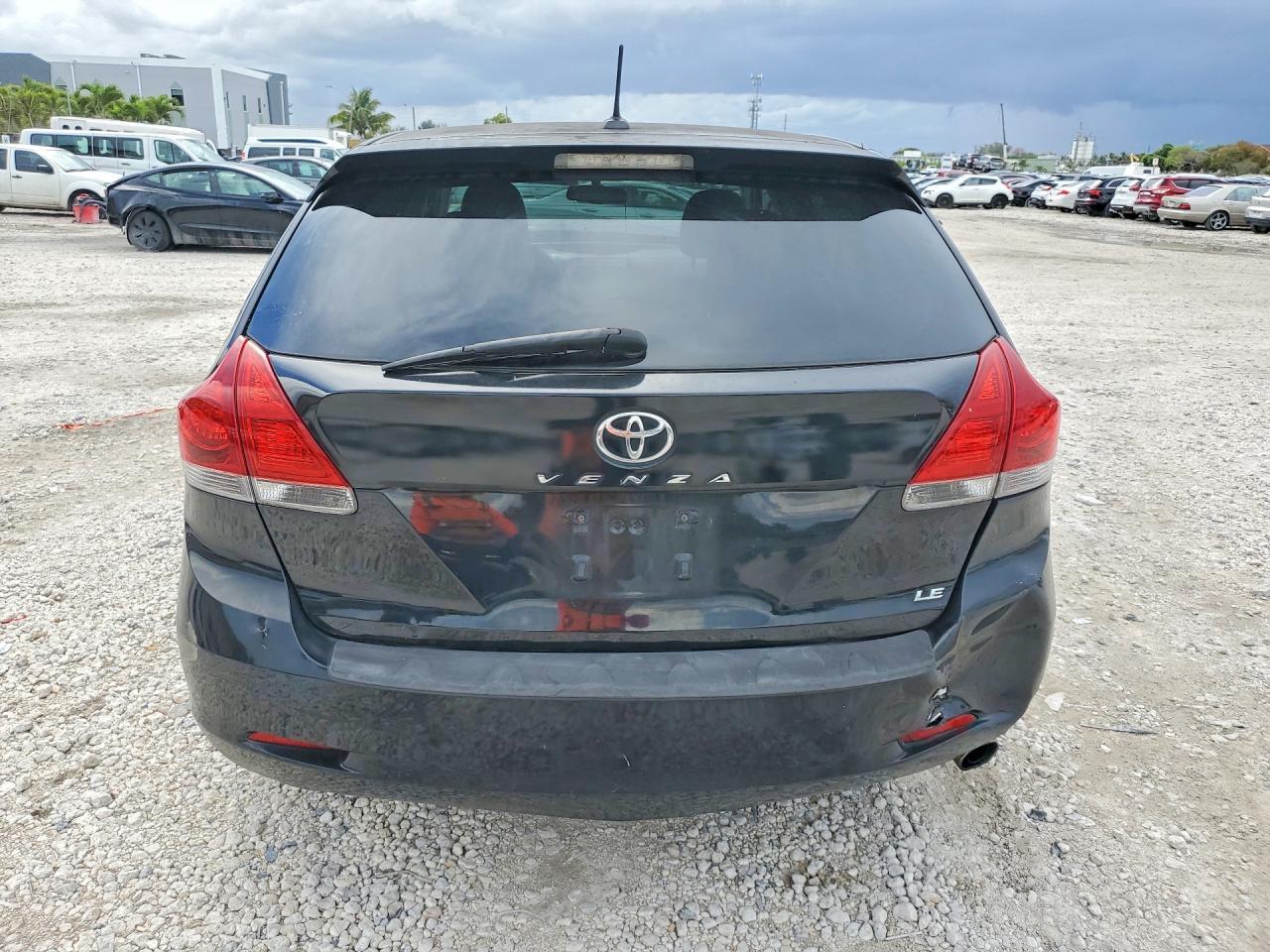 2013 Toyota Venza Le - Фото 6