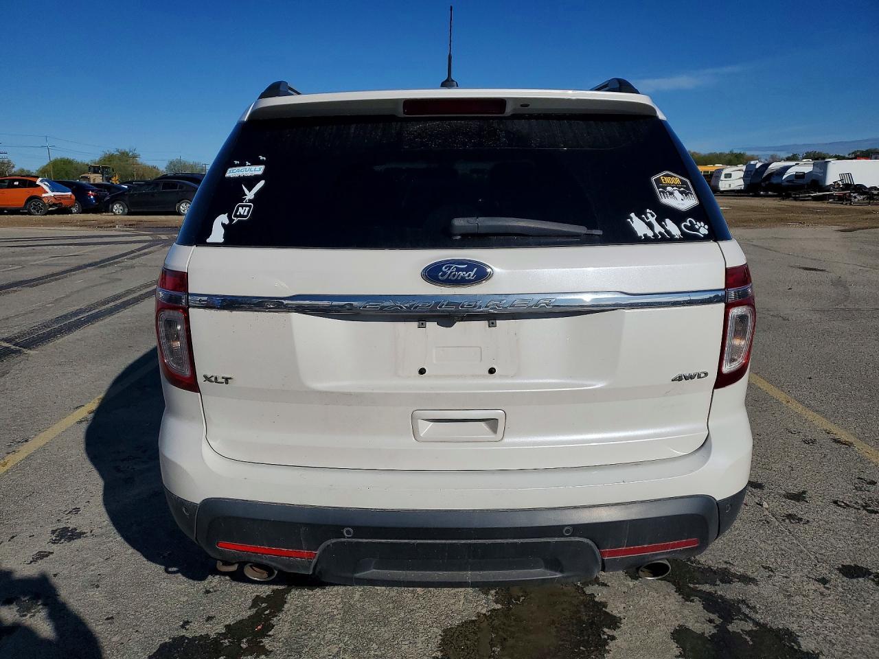2015 Ford Explorer - Фото 6