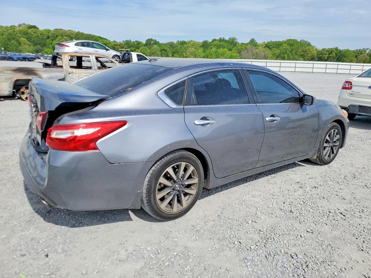 2017 Nissan Altima 2.5 Sv - Фото 3