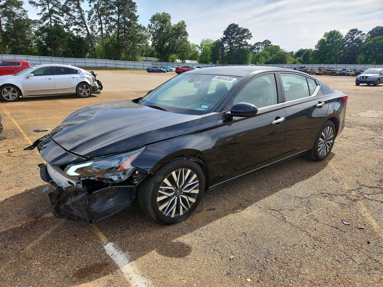 2023 Nissan Altima Sv