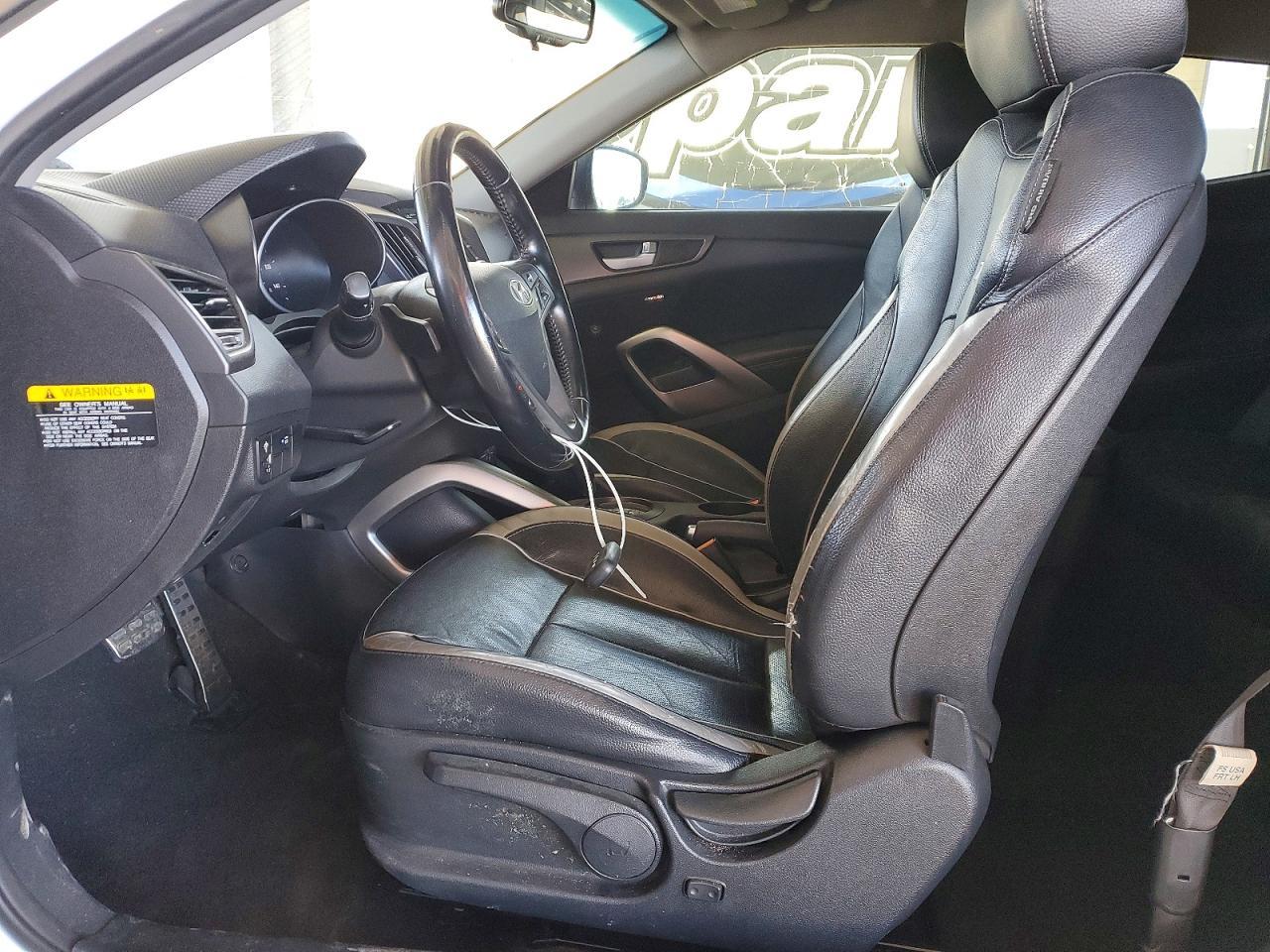 2015 Hyundai Veloster Turbo - Image 7