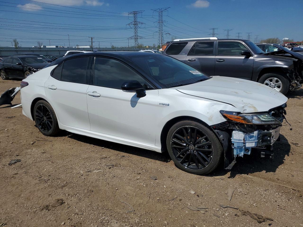 2021 Toyota Camry Xse - Image 4