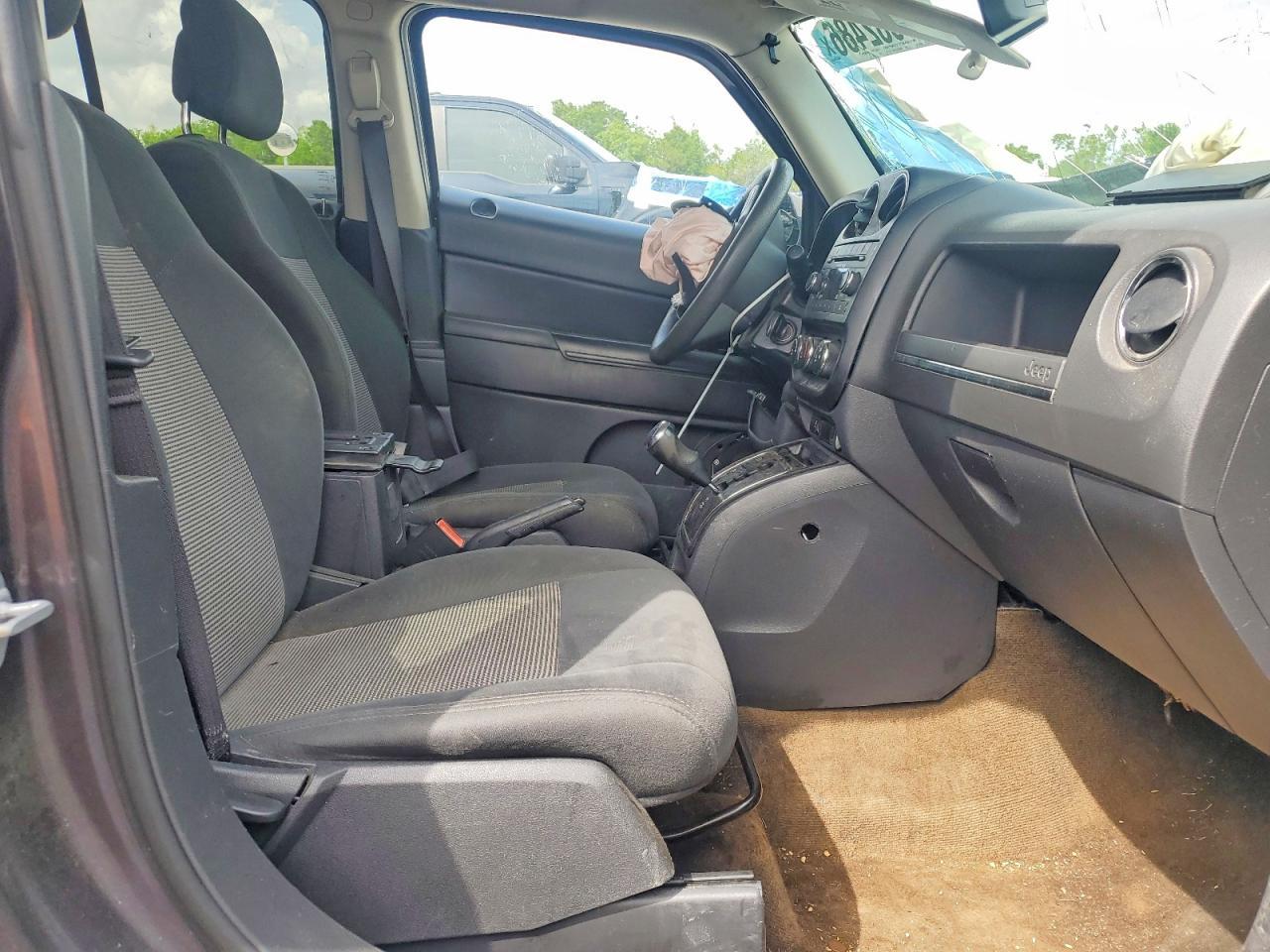 2017 Jeep Patriot Sport - Image 7