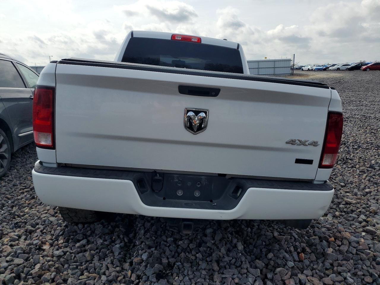 2012 Dodge Ram 1500 St - Фото 6