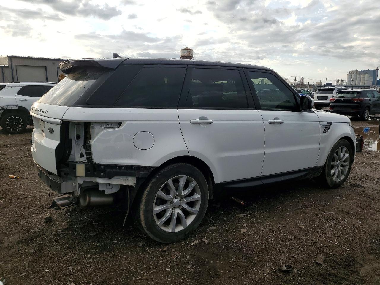 2016 Land Rover Range Rover Sport Hse - Image 3