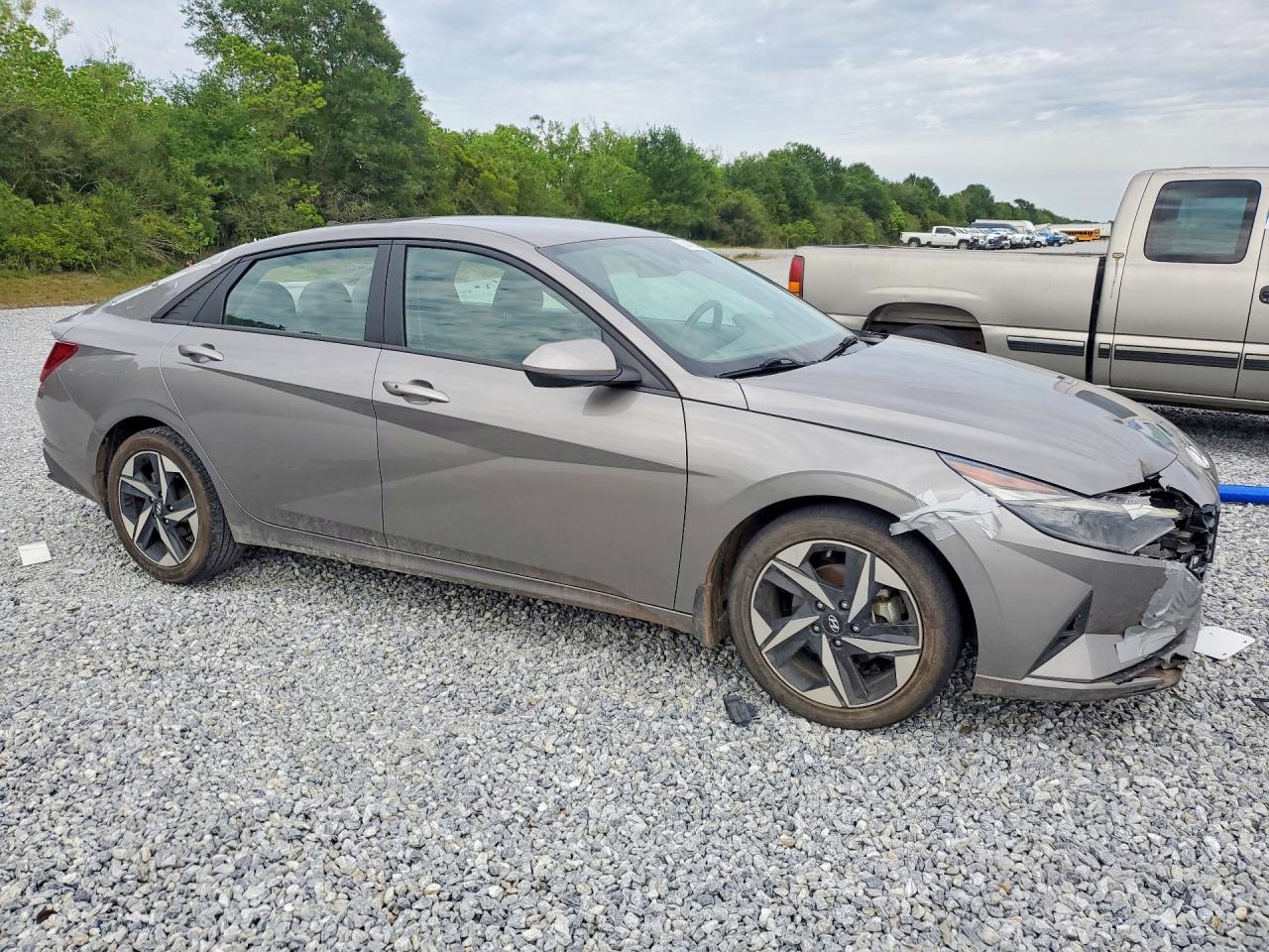 2023 Hyundai Elantra Sel - Фото 4
