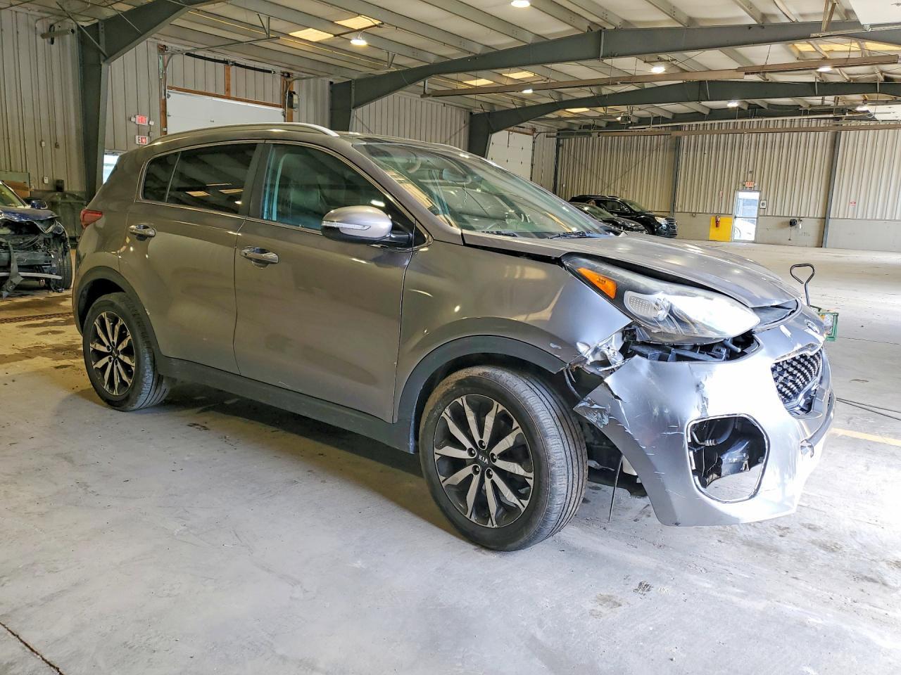 2017 Kia Sportage Ex - Фото 4