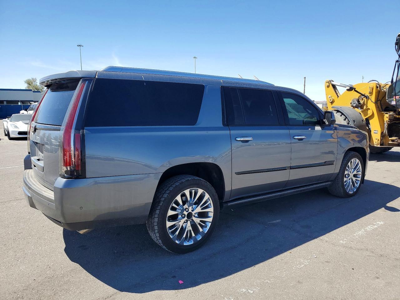 2019 Cadillac Escalade Esv Platinum - Фото 3