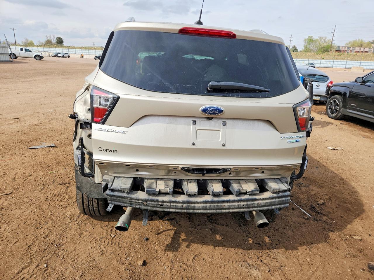 2017 Ford Escape Titanium - Фото 6