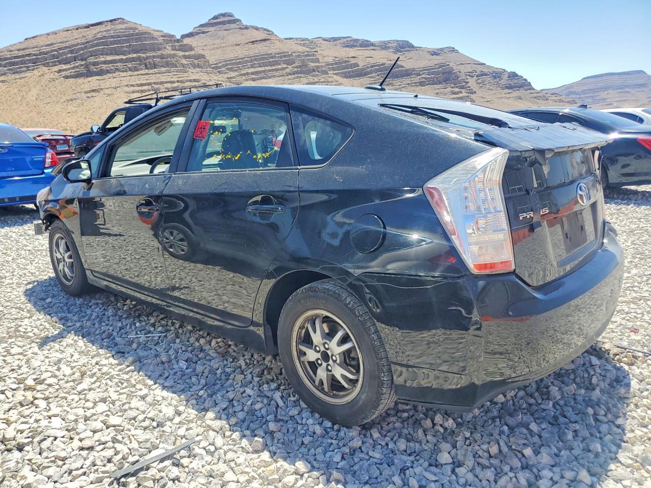 2010 Toyota Prius Iii - Image 2