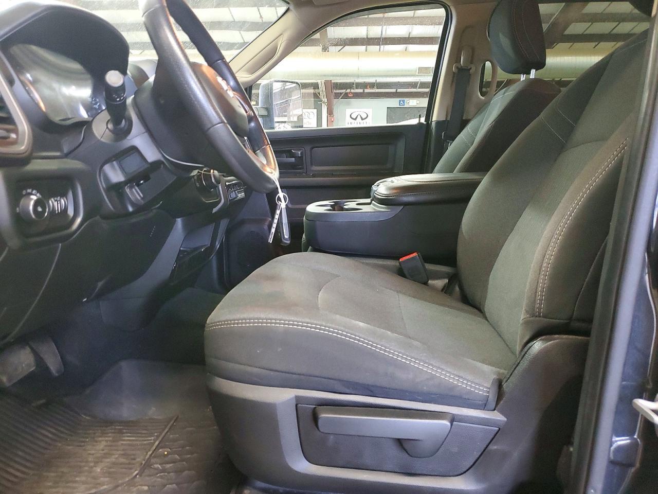 2020 Ram 2500 Tradesman - Фото 7