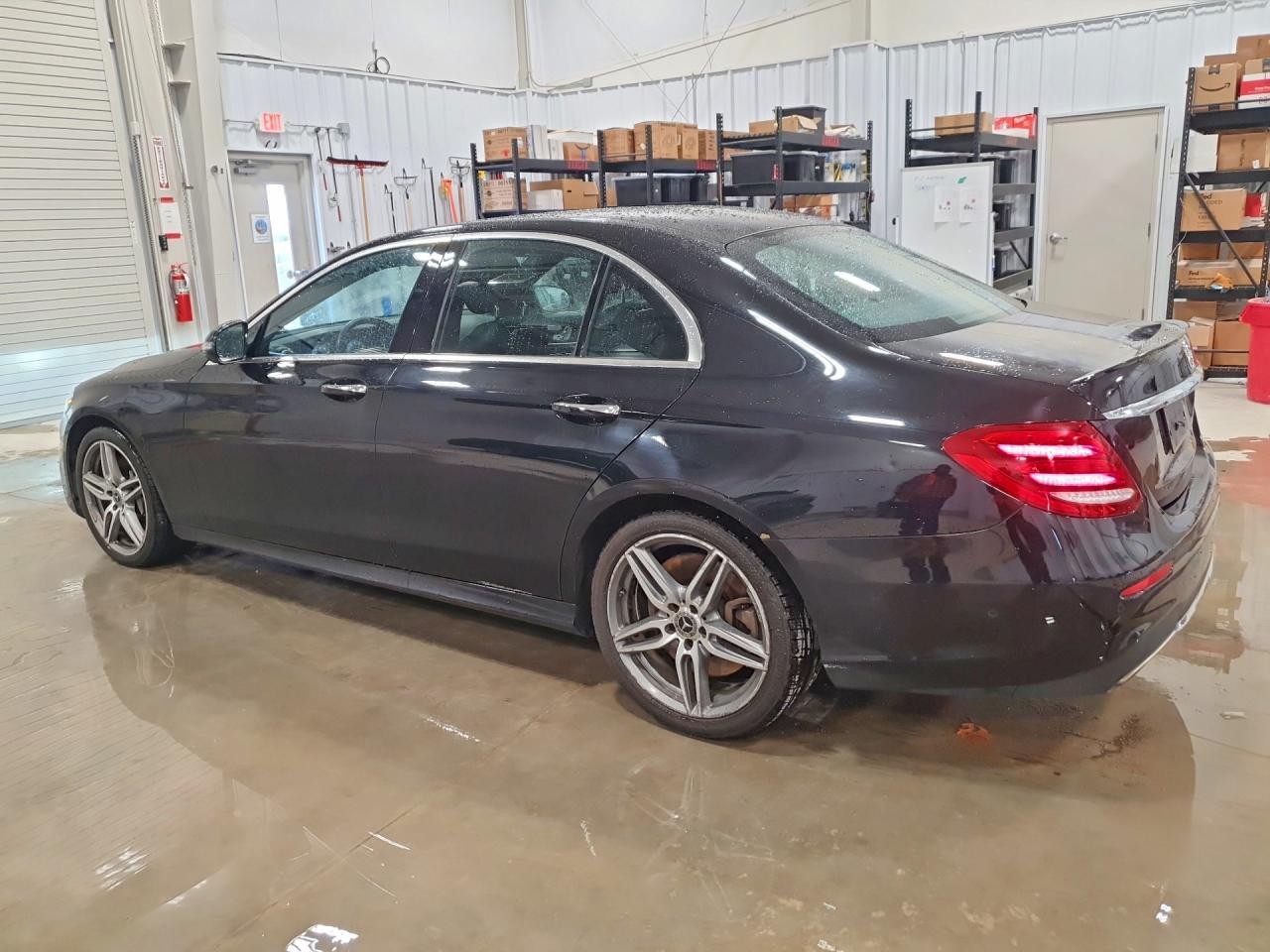2018 Mercedes-Benz E 400 4Matic - Фото 2