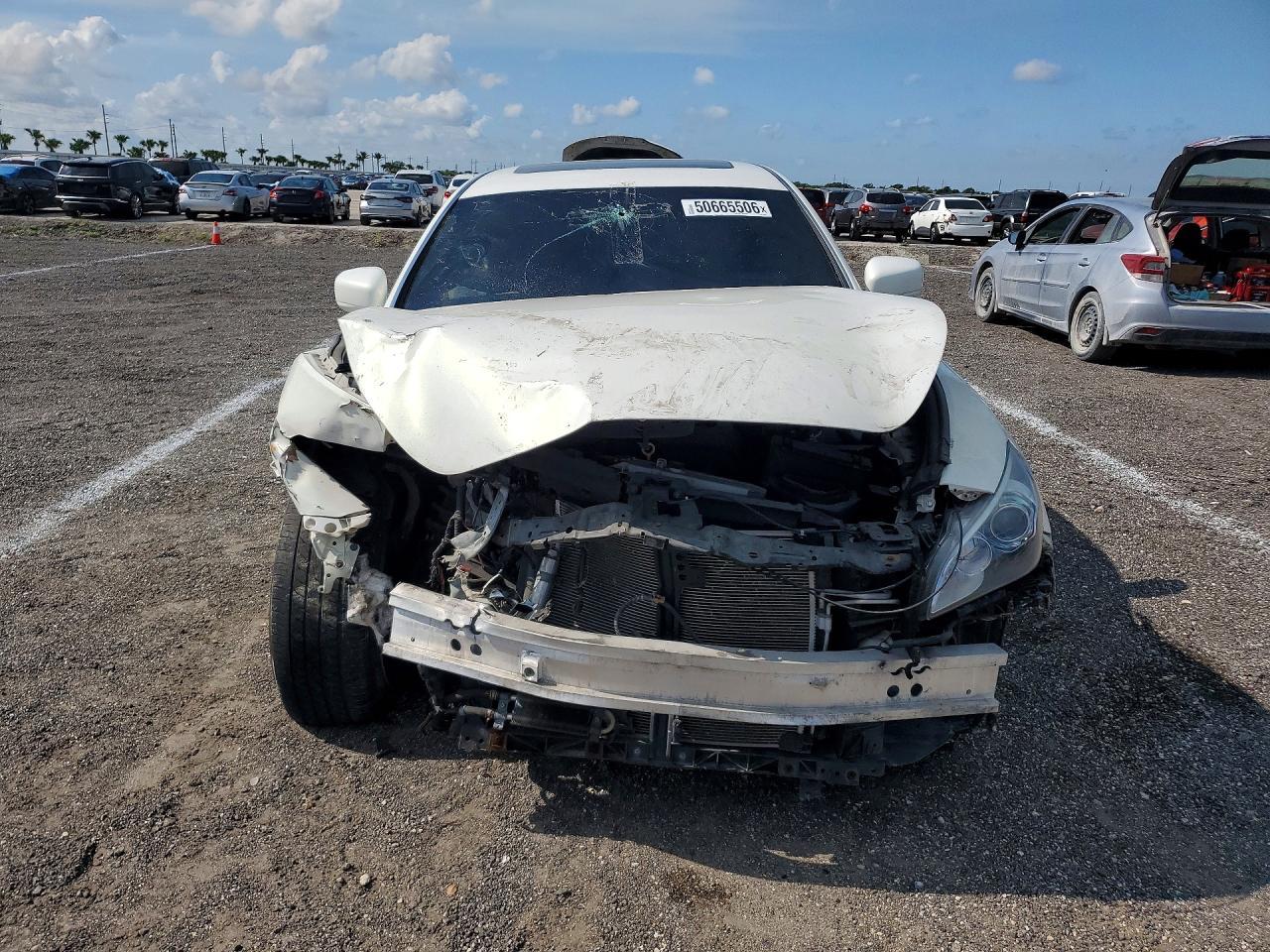 2013 Infiniti M37 X - Фото 5