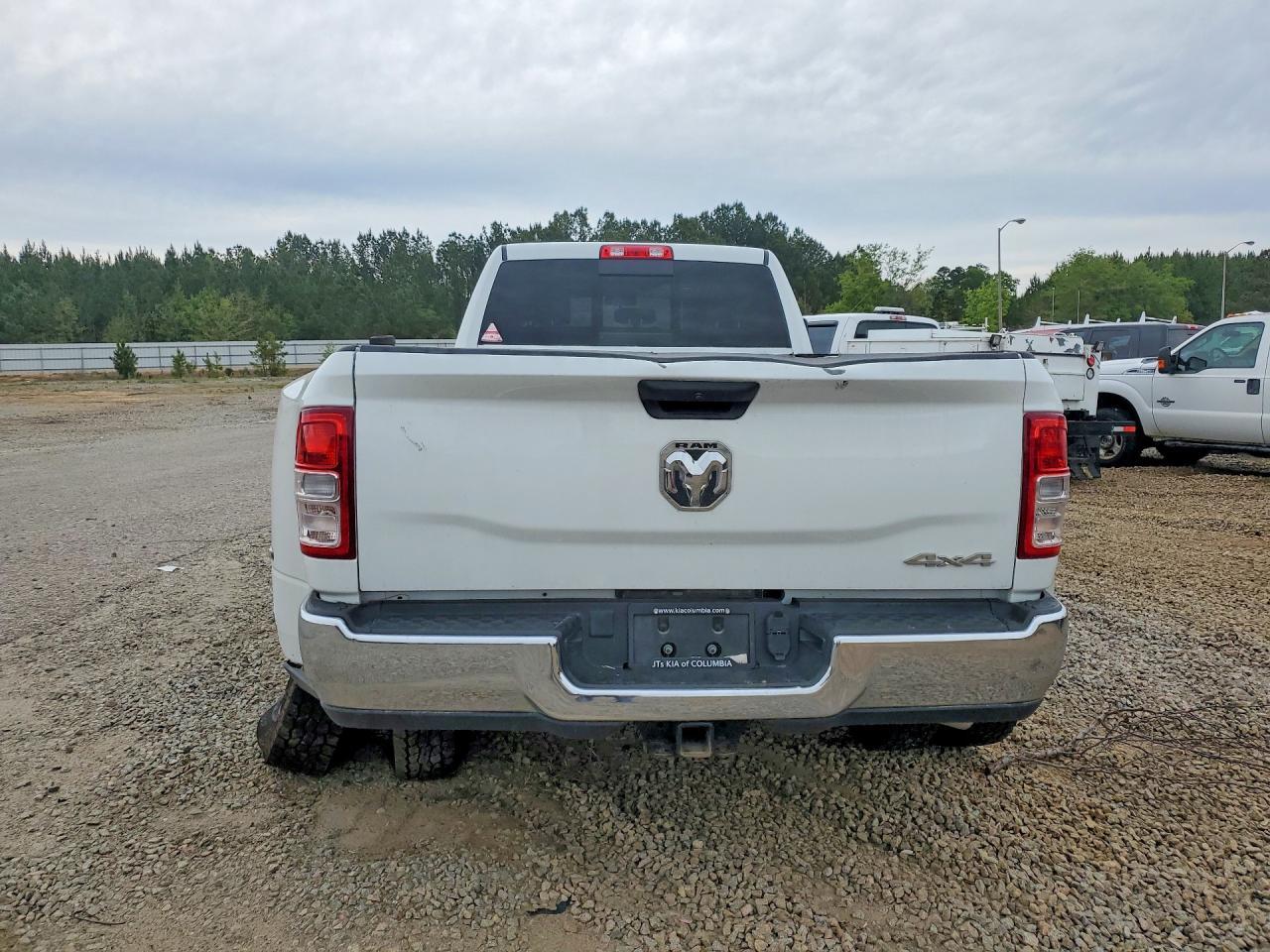2024 Ram 3500 Tradesman - Фото 6