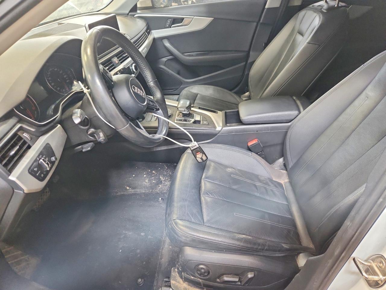 2017 Audi A4 2.0T Quattro 4Dr - Фото 7