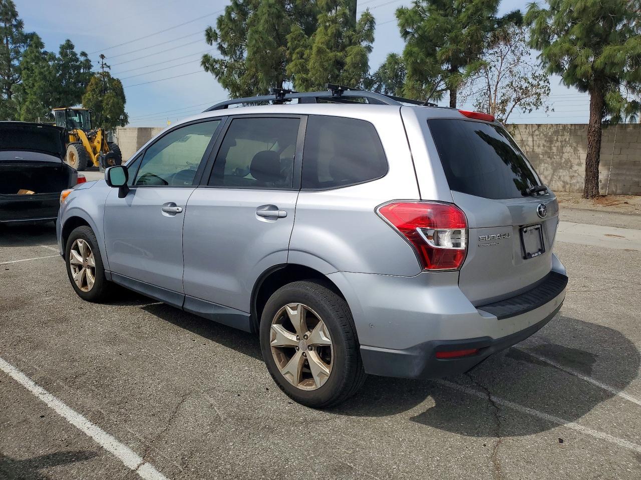 2015 Subaru Forester 2.5I Premium - Image 2