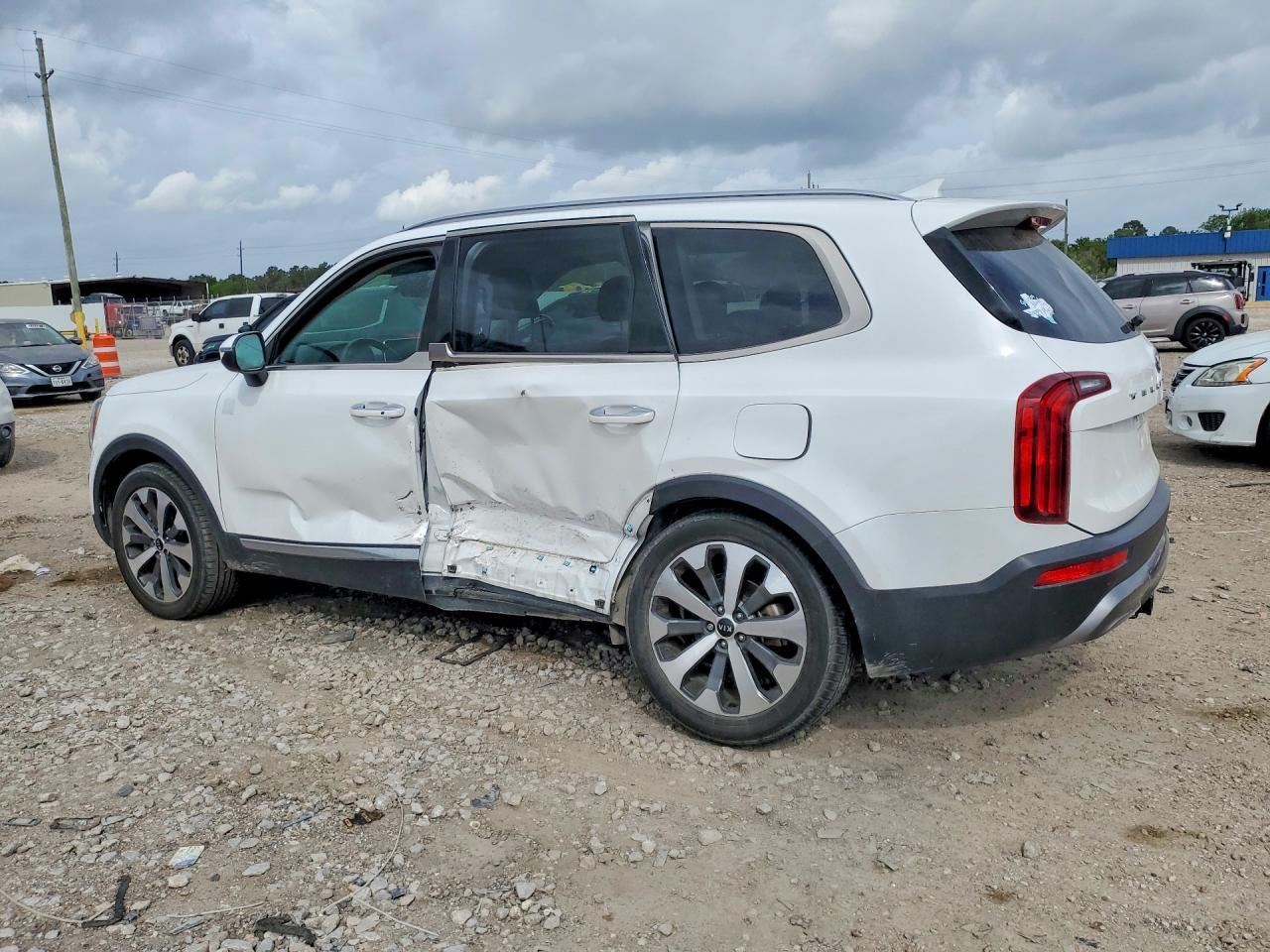 2020 Kia Telluride S - Фото 2