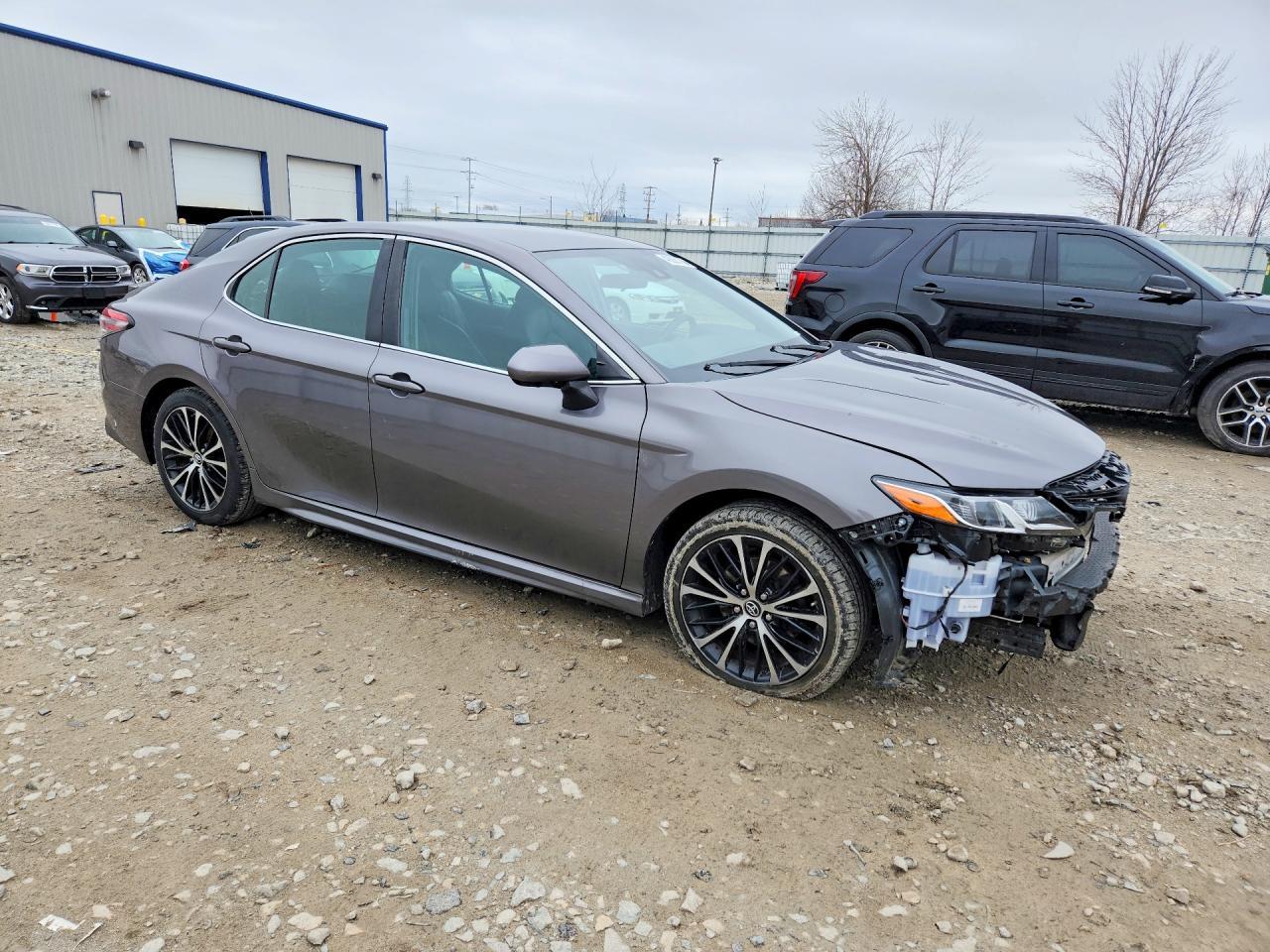 2018 Toyota Camry Se - Фото 4