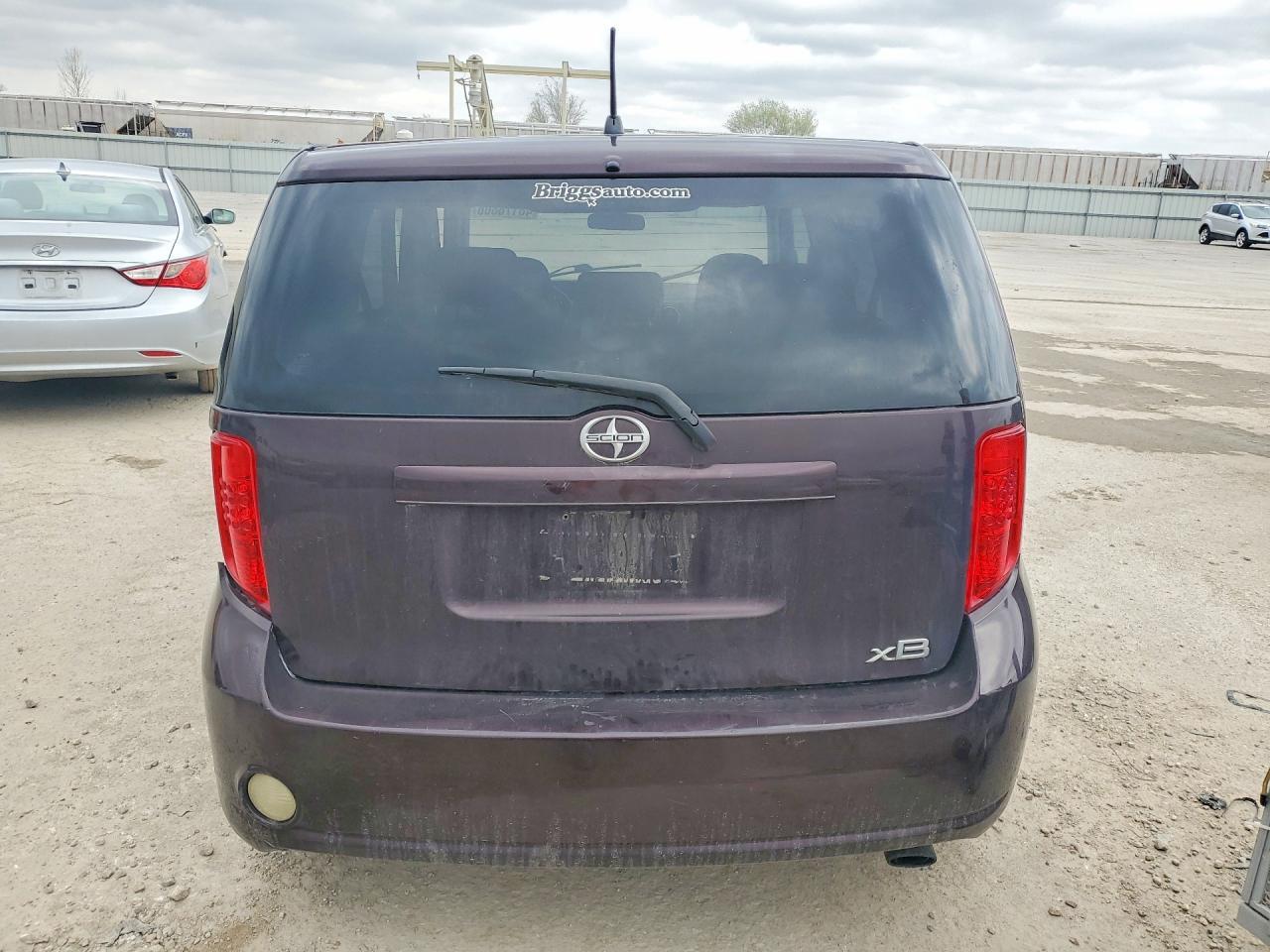 2009 Scion Xb Base - Image 6