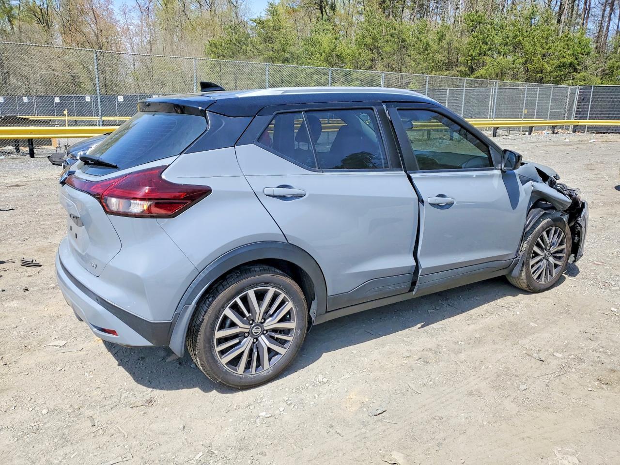 2021 Nissan Kicks Sv - Фото 3