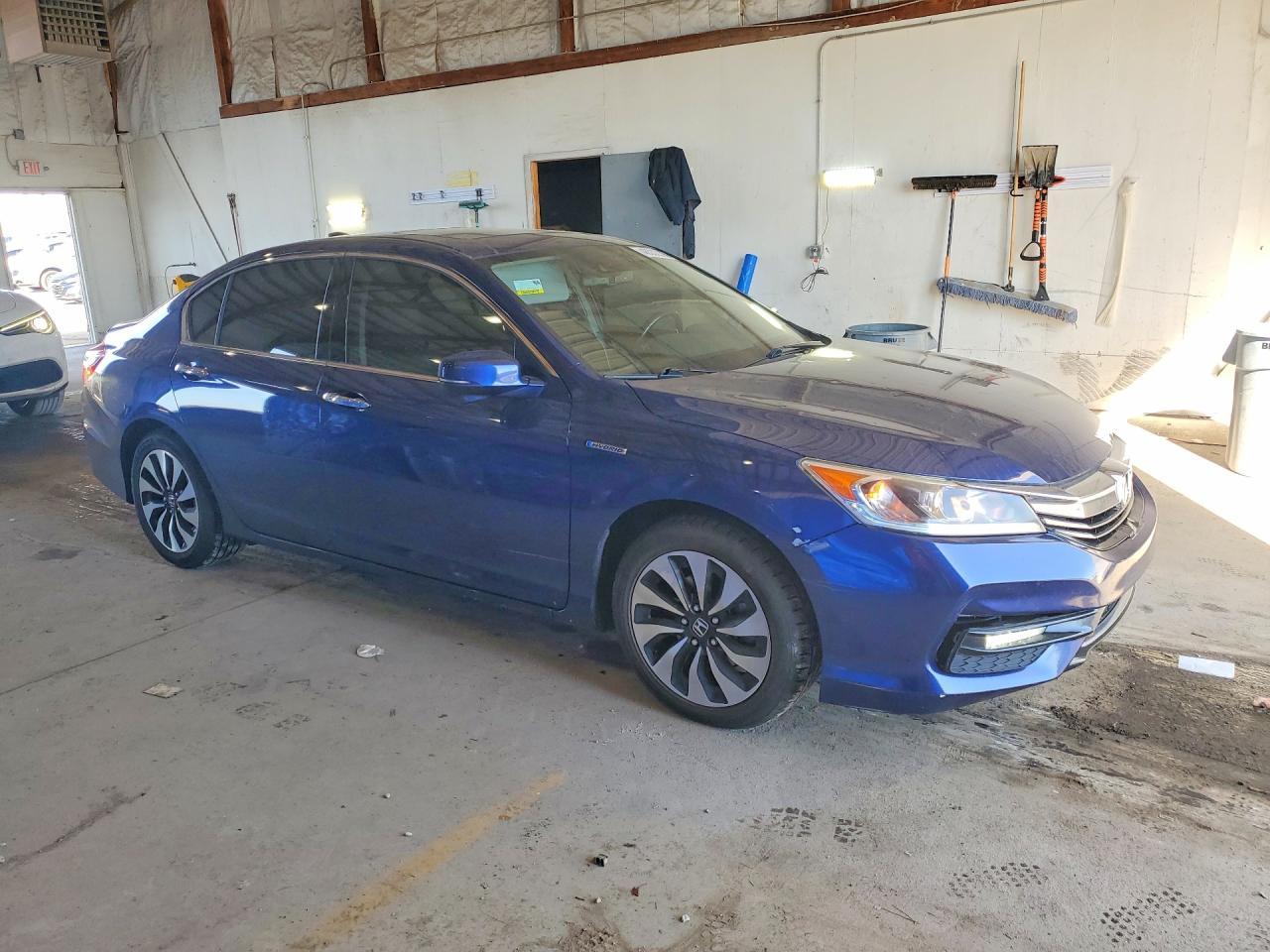2017 Honda Accord Hybrid Exl - Фото 4