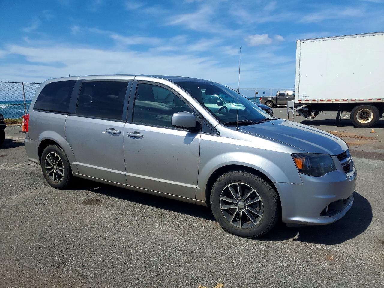 2019 Dodge Grand Caravan Gt - Фото 4