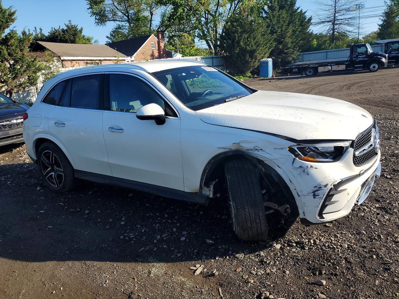2025 Mercedes-Benz Glc 350E - Фото 4