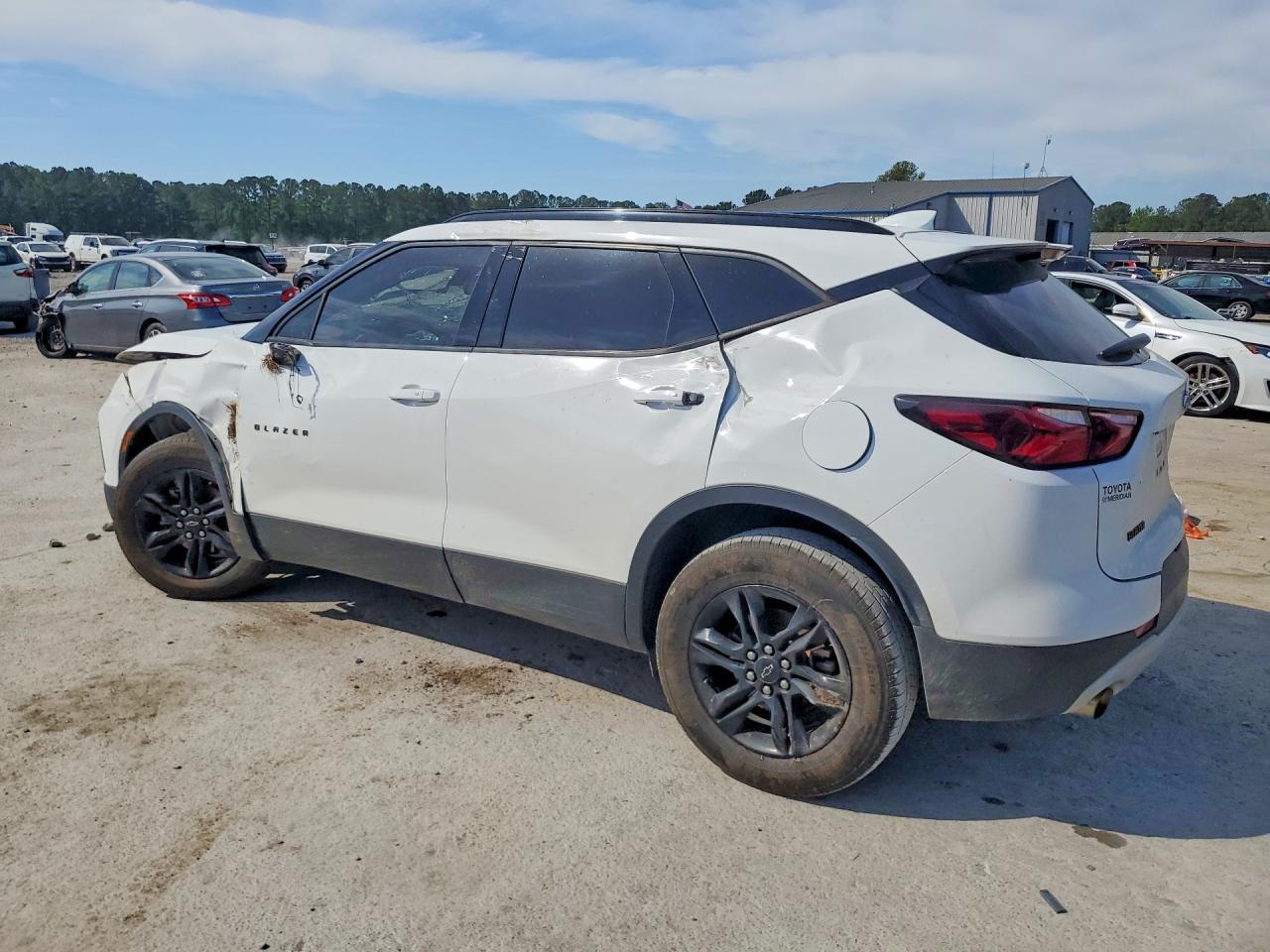 2021 Chevrolet Blazer 1Lt - Image 2