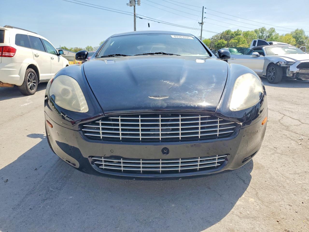 2010 Aston Martin Rapide - Фото 5