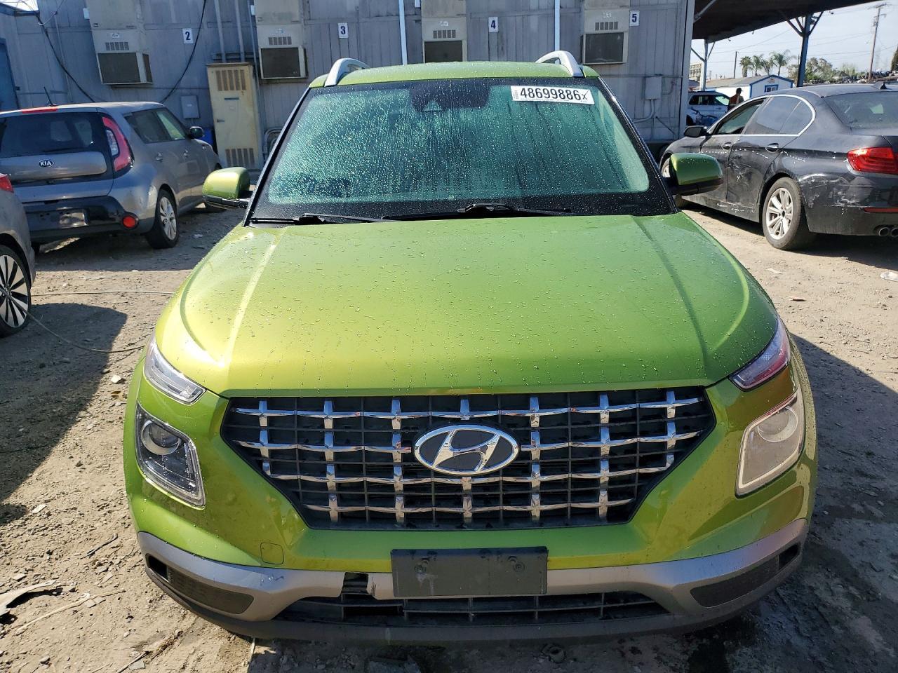 2021 Hyundai Venue Sel - Image 5