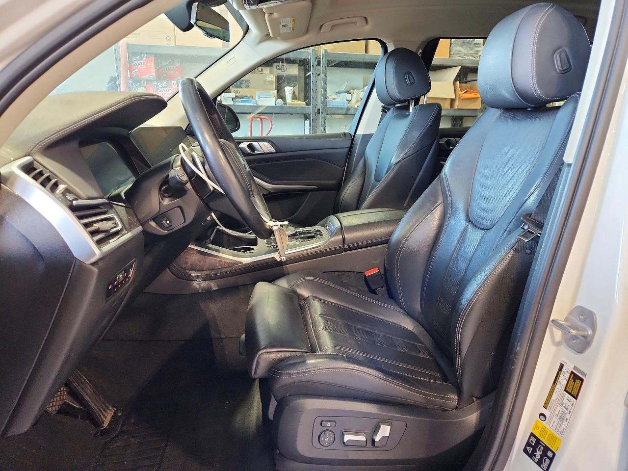 2020 BMW X7 xDrive40I - Image 7