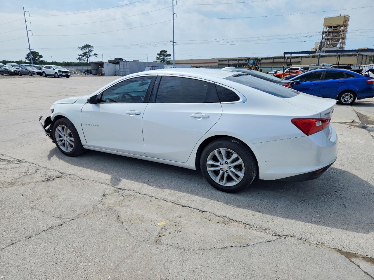 2018 Chevrolet Malibu Lt - Фото 2