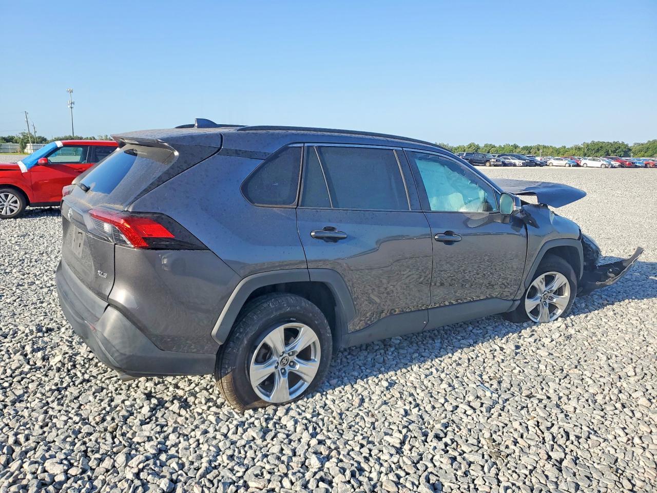 2021 Toyota Rav4 Xle - Фото 3