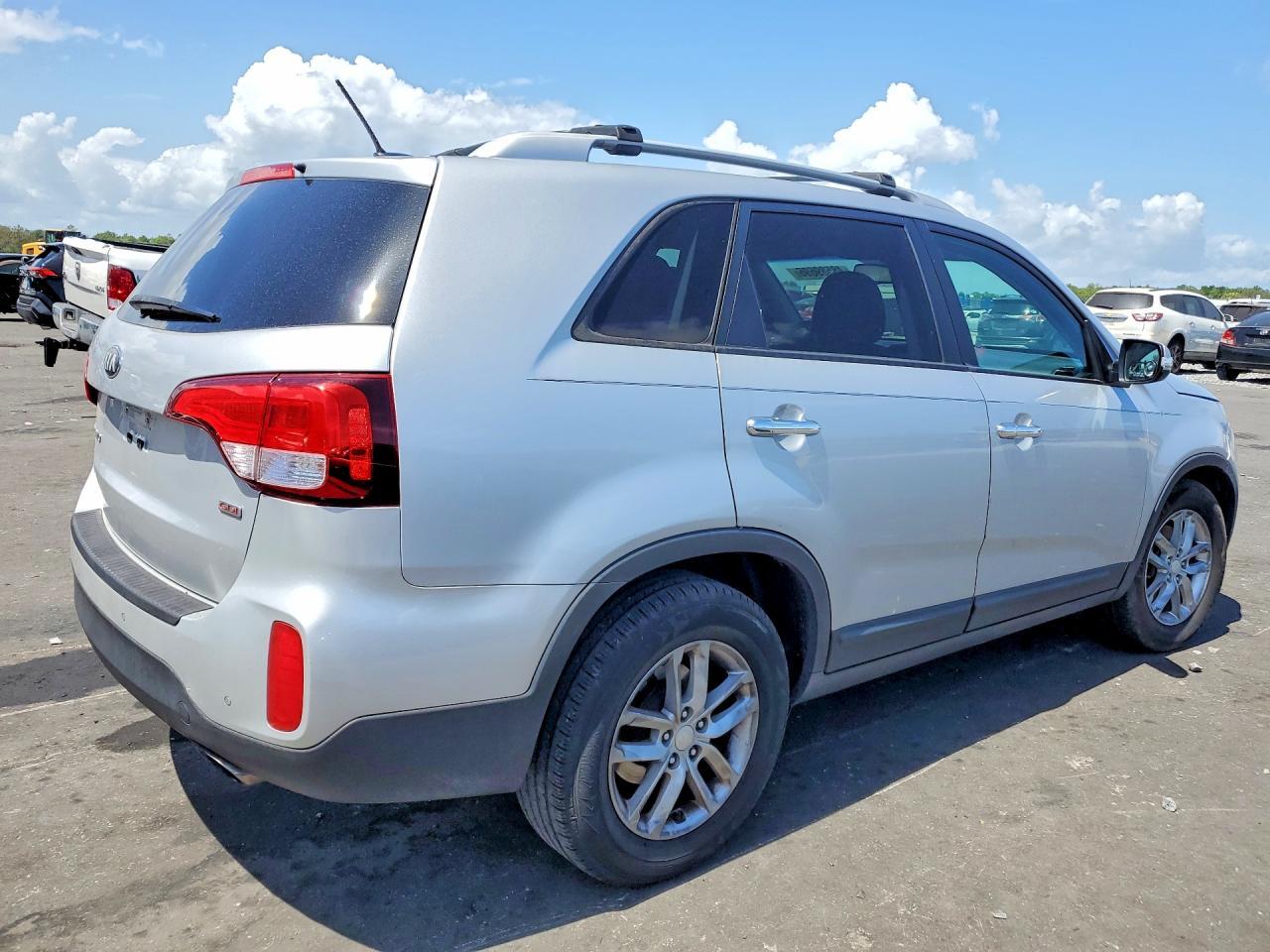 2014 Kia Sorento Lx - Фото 3