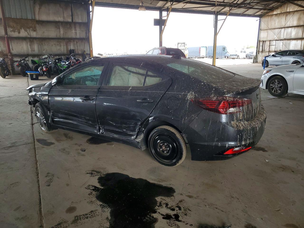 2020 Hyundai Elantra Value Edition - Фото 2