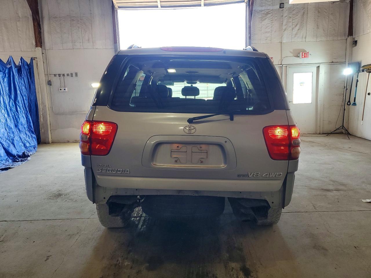 2002 Toyota Sequoia Sr5 - Фото 6