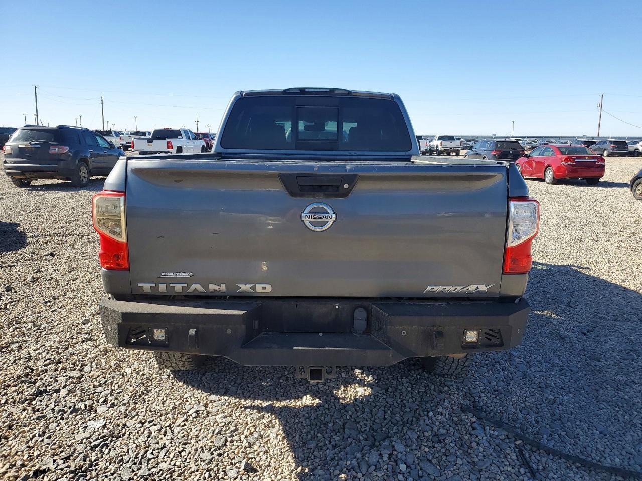 2019 Nissan Titan Xd Pro-4X - Image 6