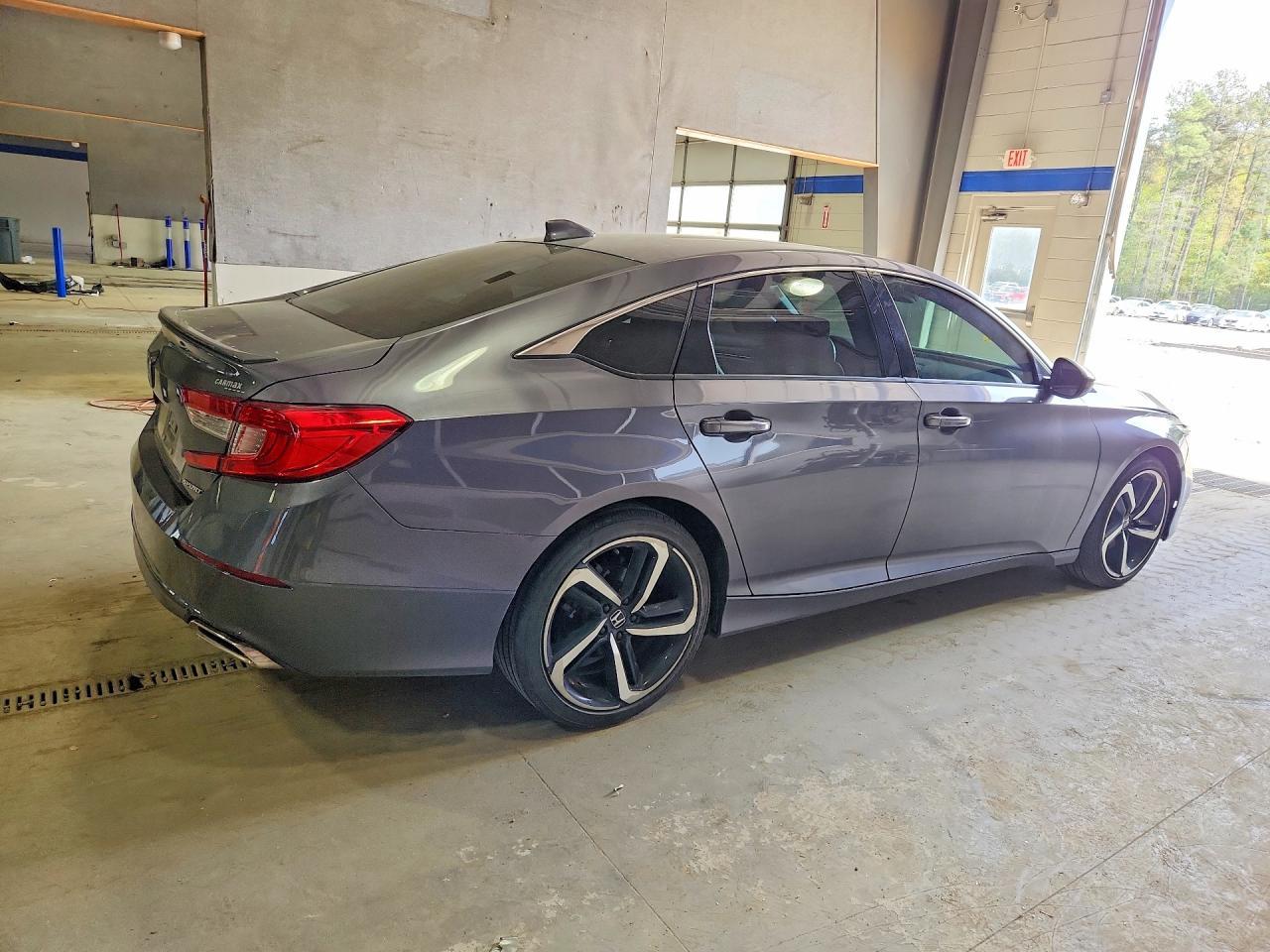 2020 Honda Accord Sport - Фото 3