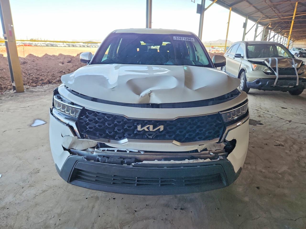 2023 Kia Sorento Lx - Image 5