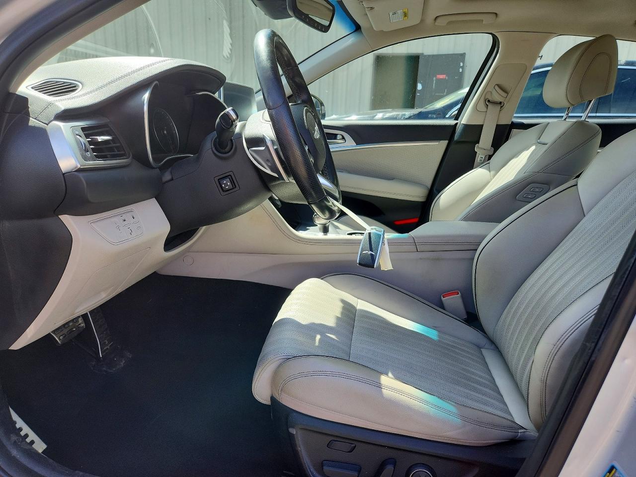 2019 Genesis G70 3.3T Advanced - Image 7