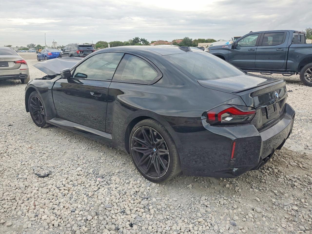 2026 BMW M2 - Фото 2