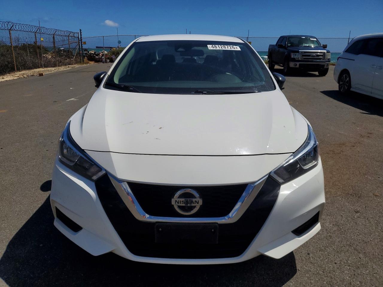 2022 Nissan Versa S - Фото 5