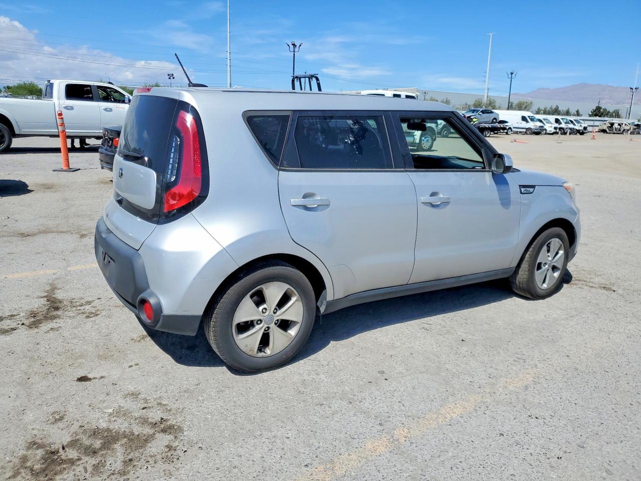 2016 Kia Soul Base - Фото 3